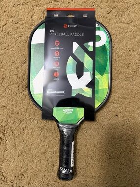 Z5 Green Pickleball Paddle - Men's